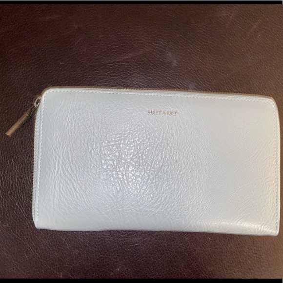 Matt & Nat Elm Vegan Continental Wallet - Picture 7 of 8